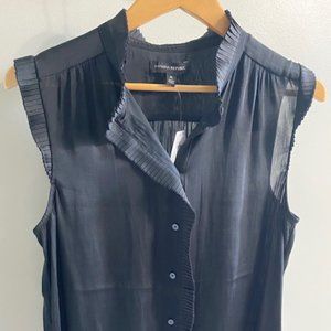 NWT Banana Republic SleevelessTop - M